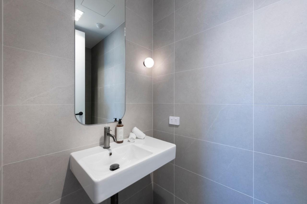 Tryp Adelaide By Wyndham Hotel Exterior photo