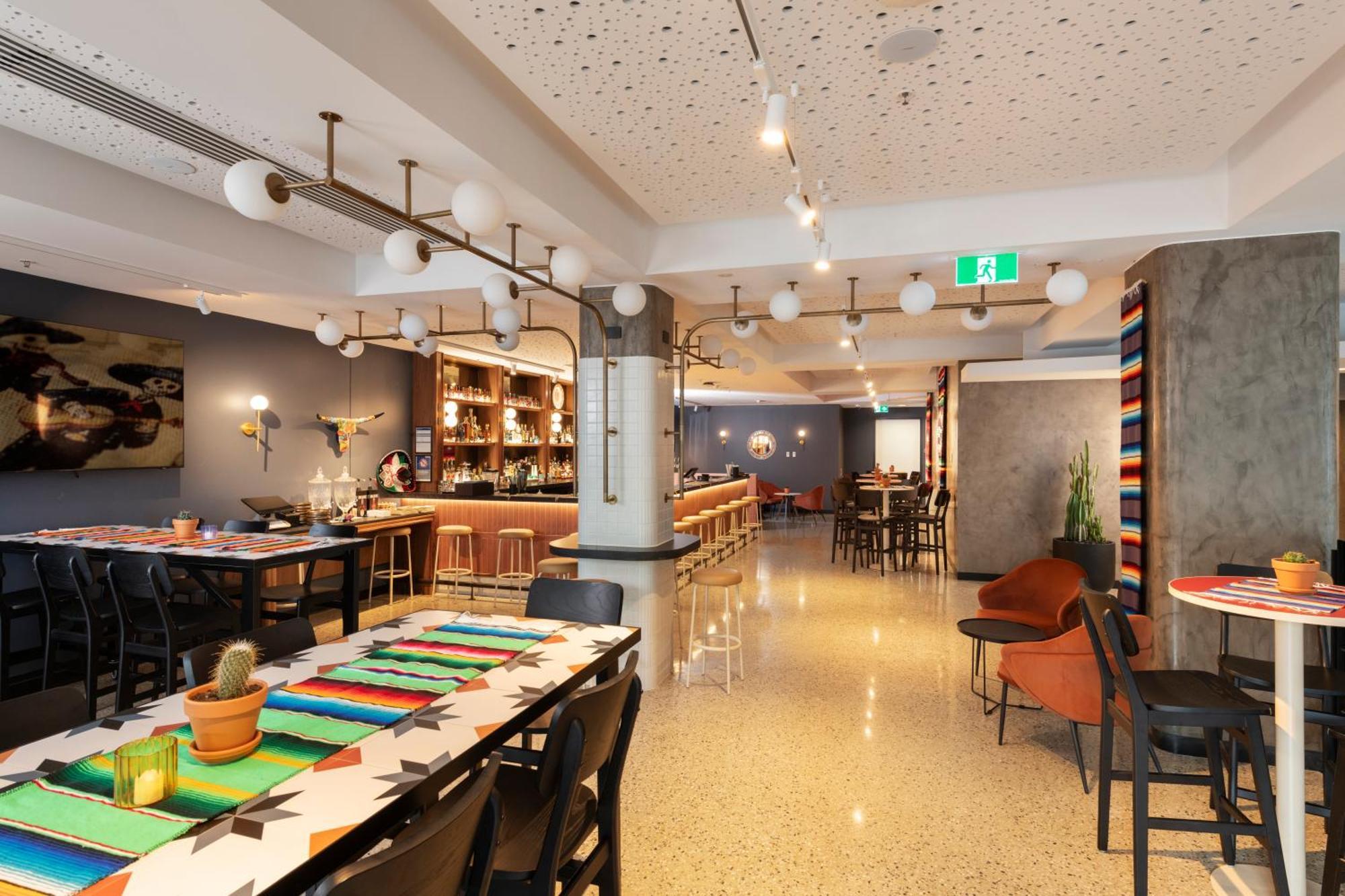 Tryp Adelaide By Wyndham Hotel Exterior photo
